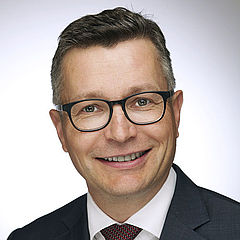 Dr. Sami Pelkonen