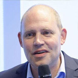Dr. Ralph Kleinschmidt