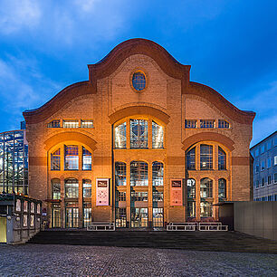 Central Station Fassade Abend